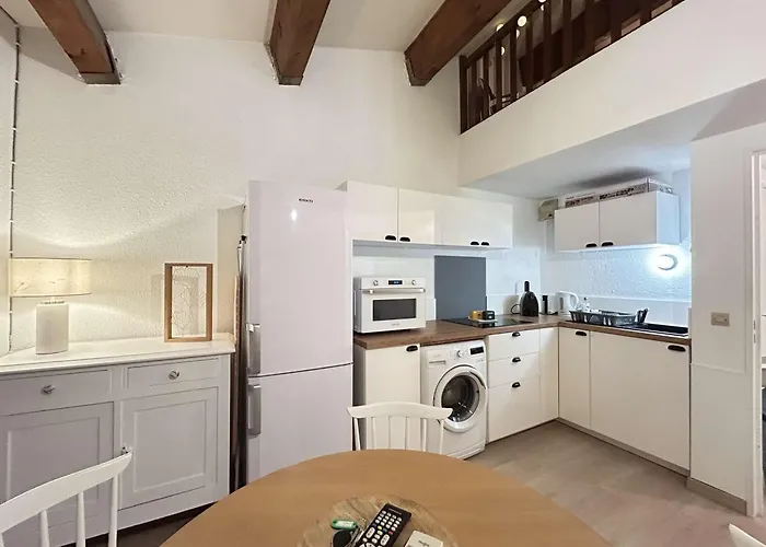 En Mezzanine, Climatisation - 2 Pers. - Fr-1-226-569 Sainte-Maxime